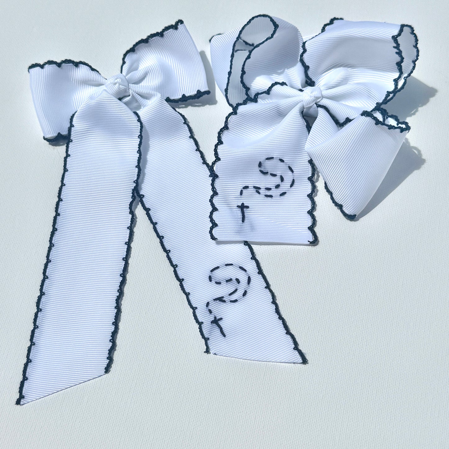 Rosary White with Navy - Longtail