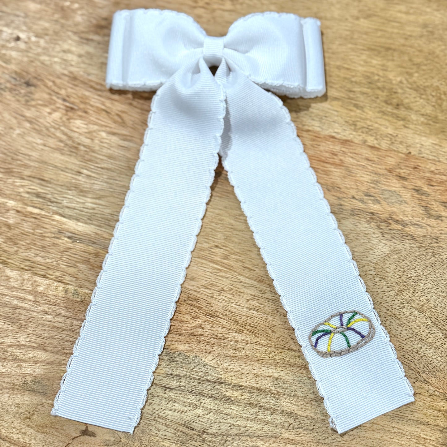 Double Ribbon King Cake White