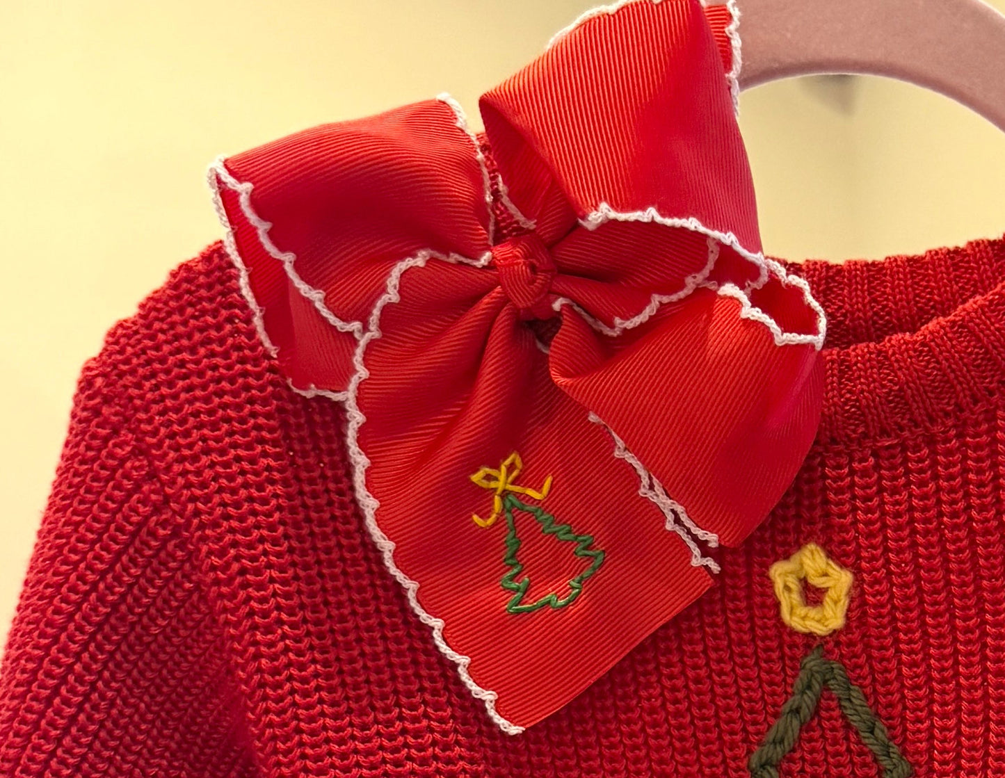 Christmas Tree Bow- Red and White