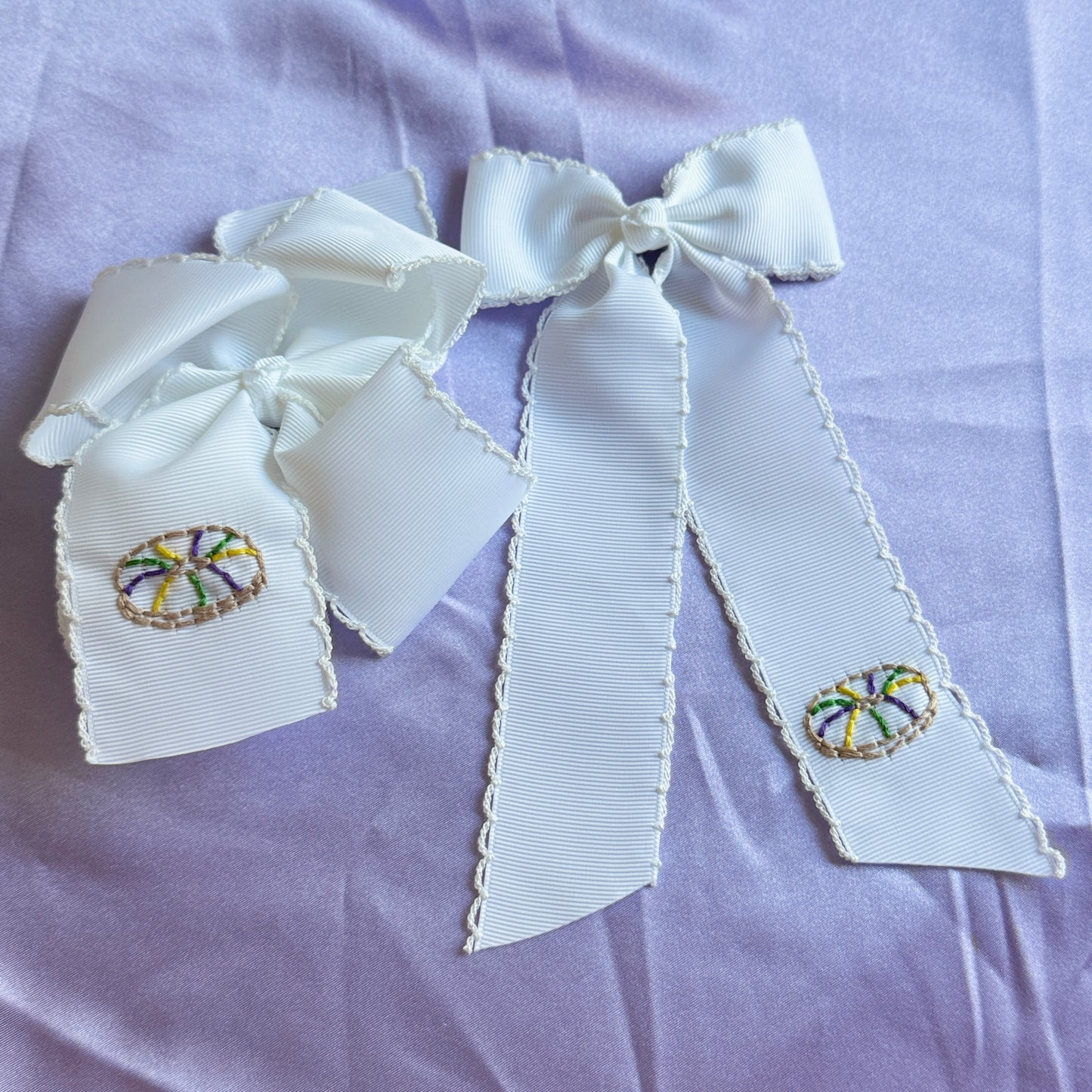 Longtail King Cake - White