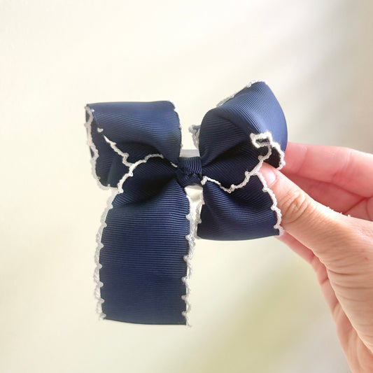 4 Inch - Navy with White Moonstitch Bow