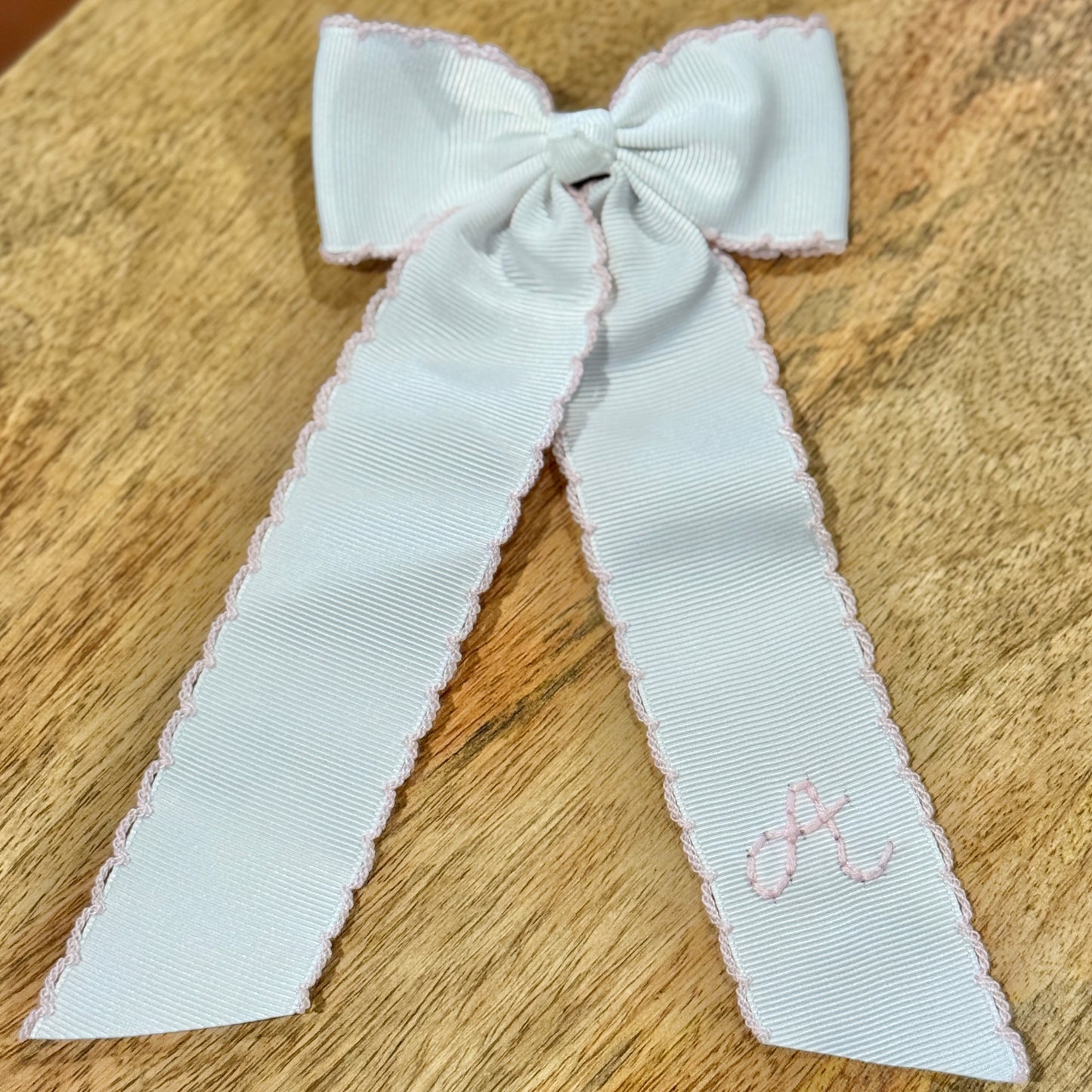White & Pink - A Longtail