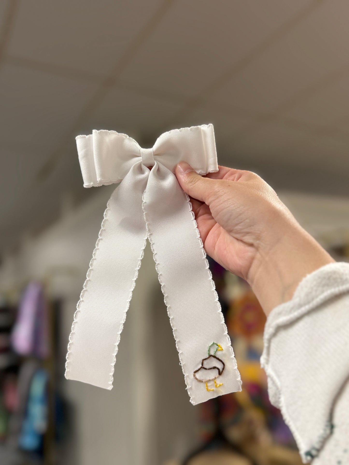 Long Tail Double Ribbon White Mallard Bow