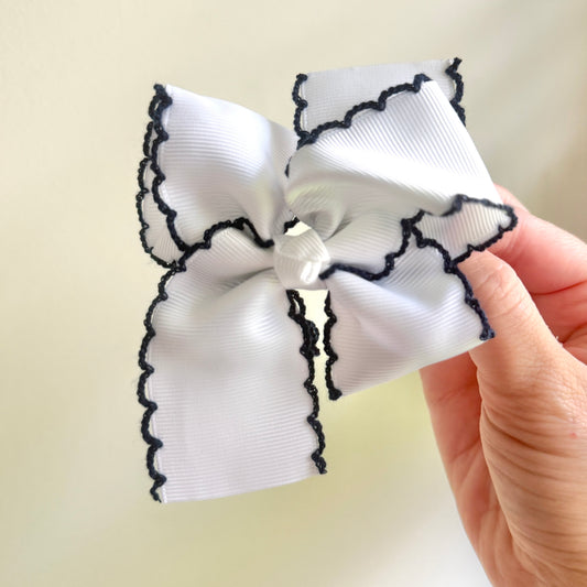 4 Inch - White with Navy Moonstitch Bow