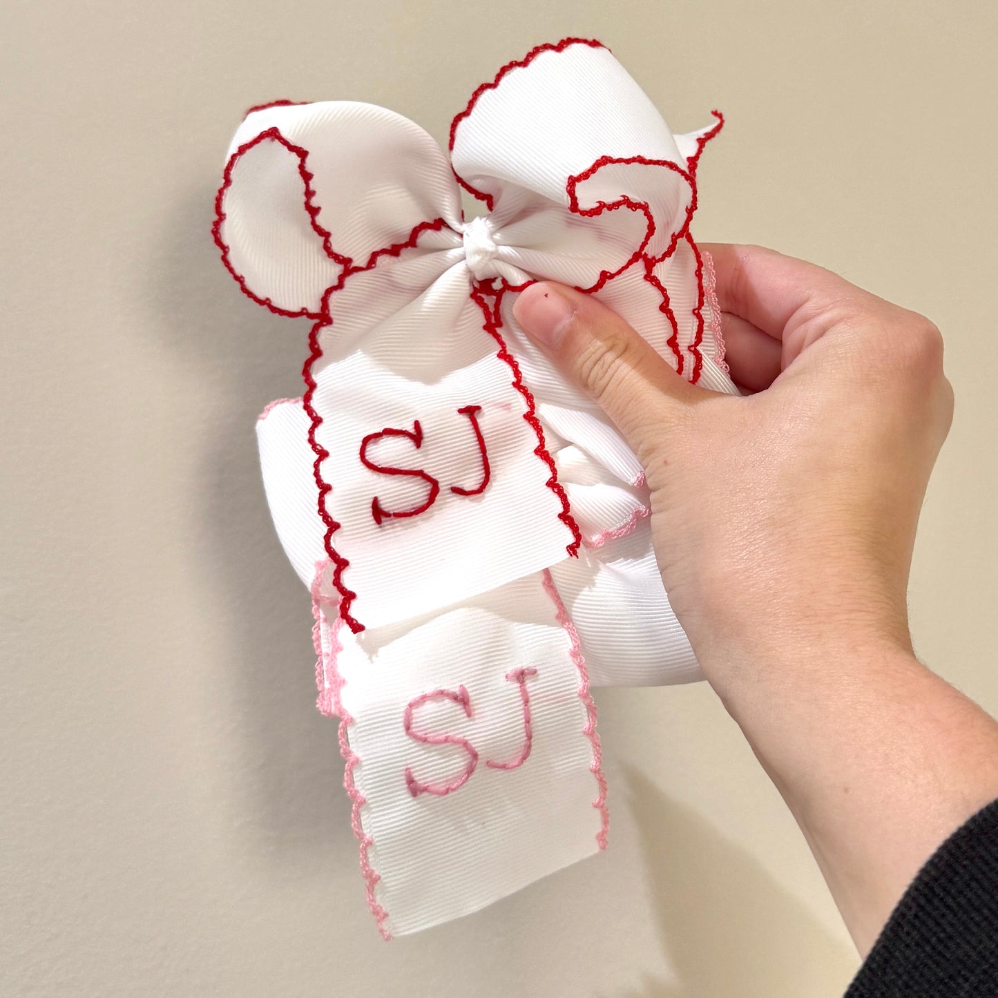 5 Inch - White with Red Moonstitch Bow